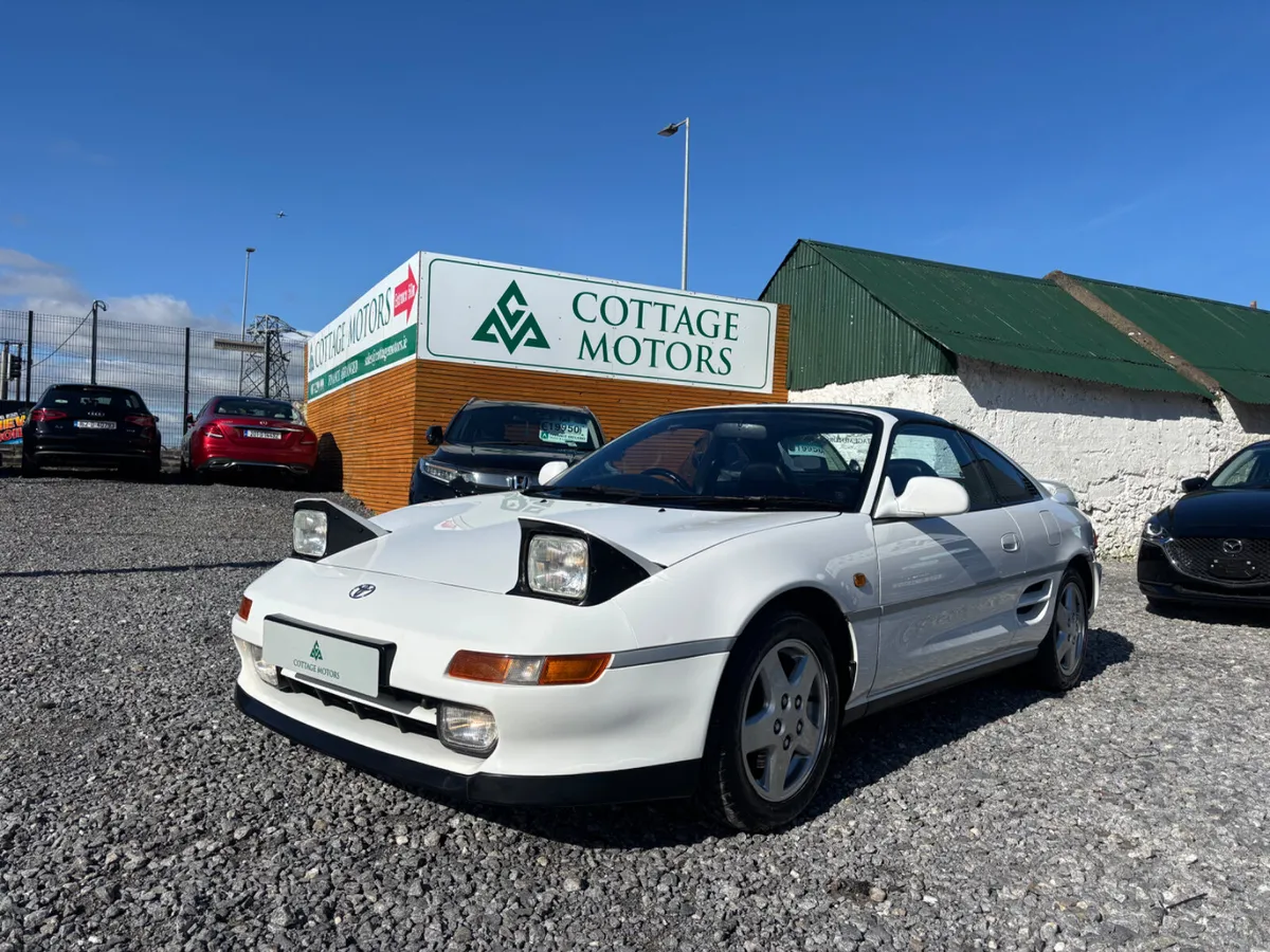 Toyota MR-2 IMMACULATE 1 OWNER - Image 1