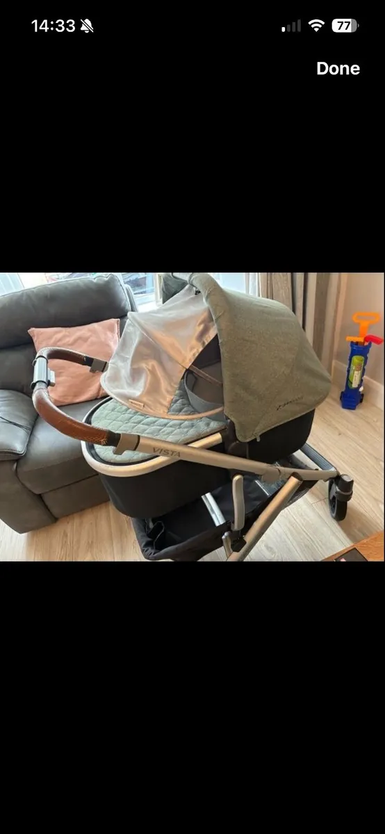 Pram - Image 1