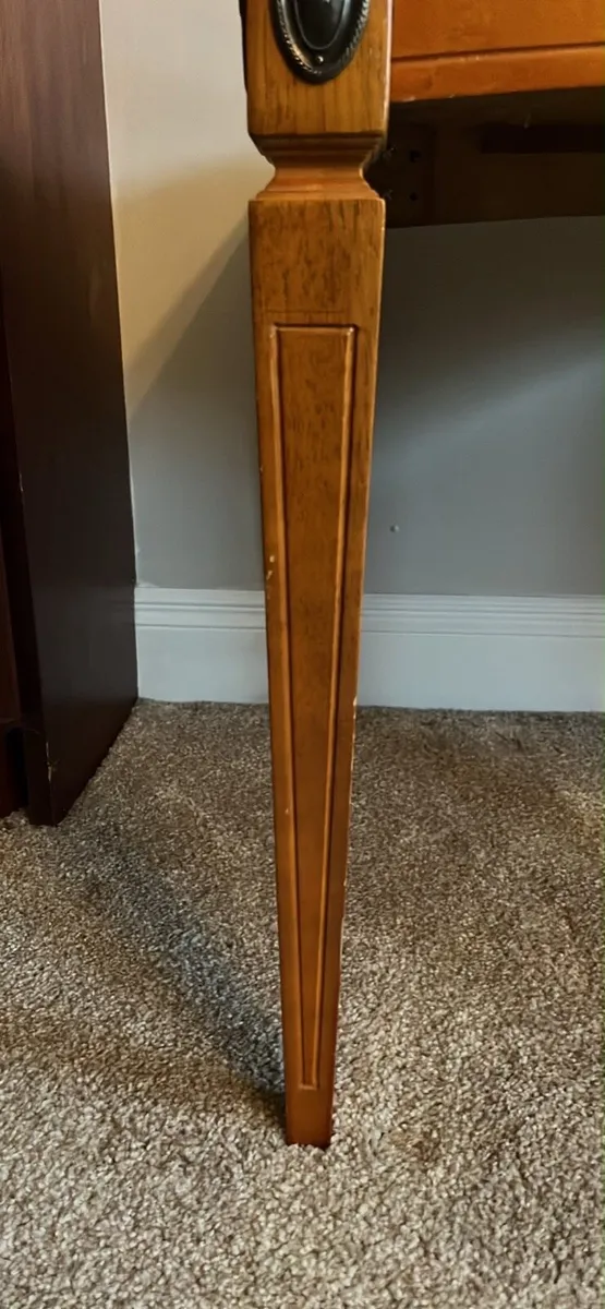 Wooden side table - Image 3
