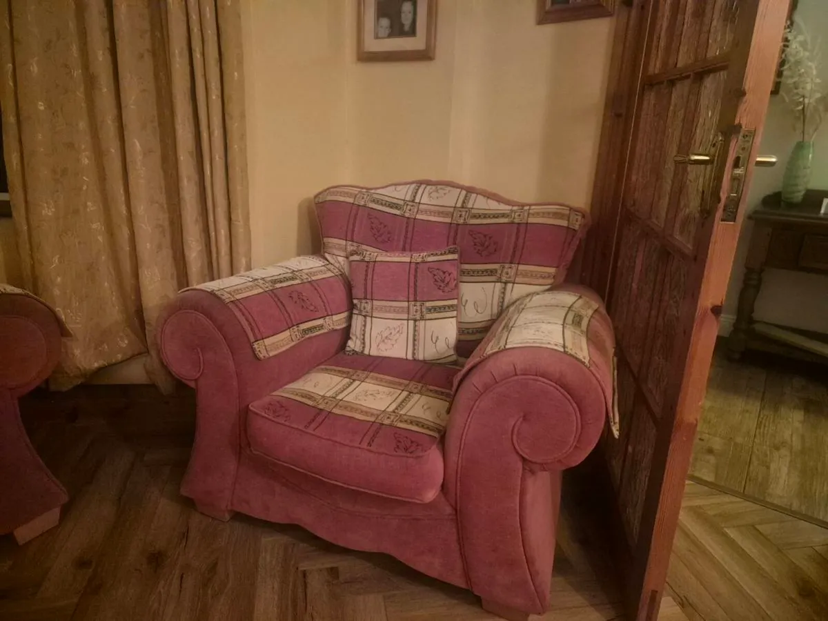 Sofas - Image 3