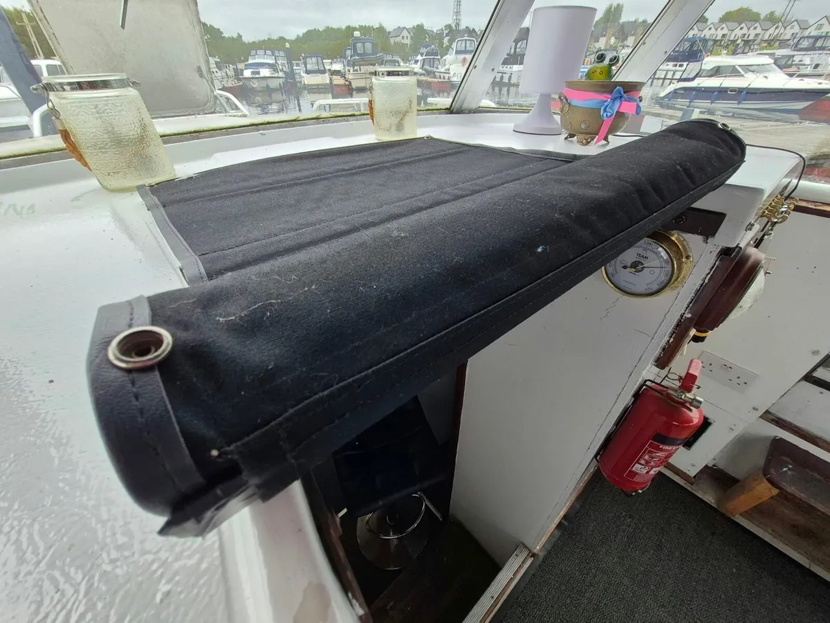 Broom Skipper 30 foot Cruiser - Image 3