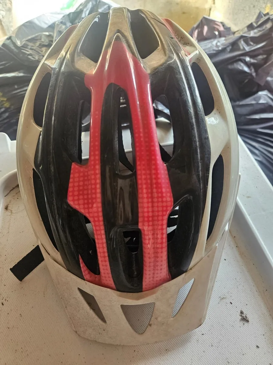 Bike helmet - Image 1