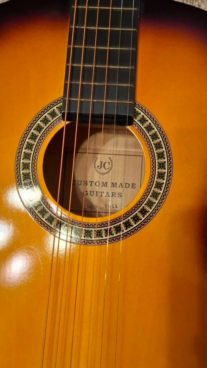 Starter guitar - Image 3