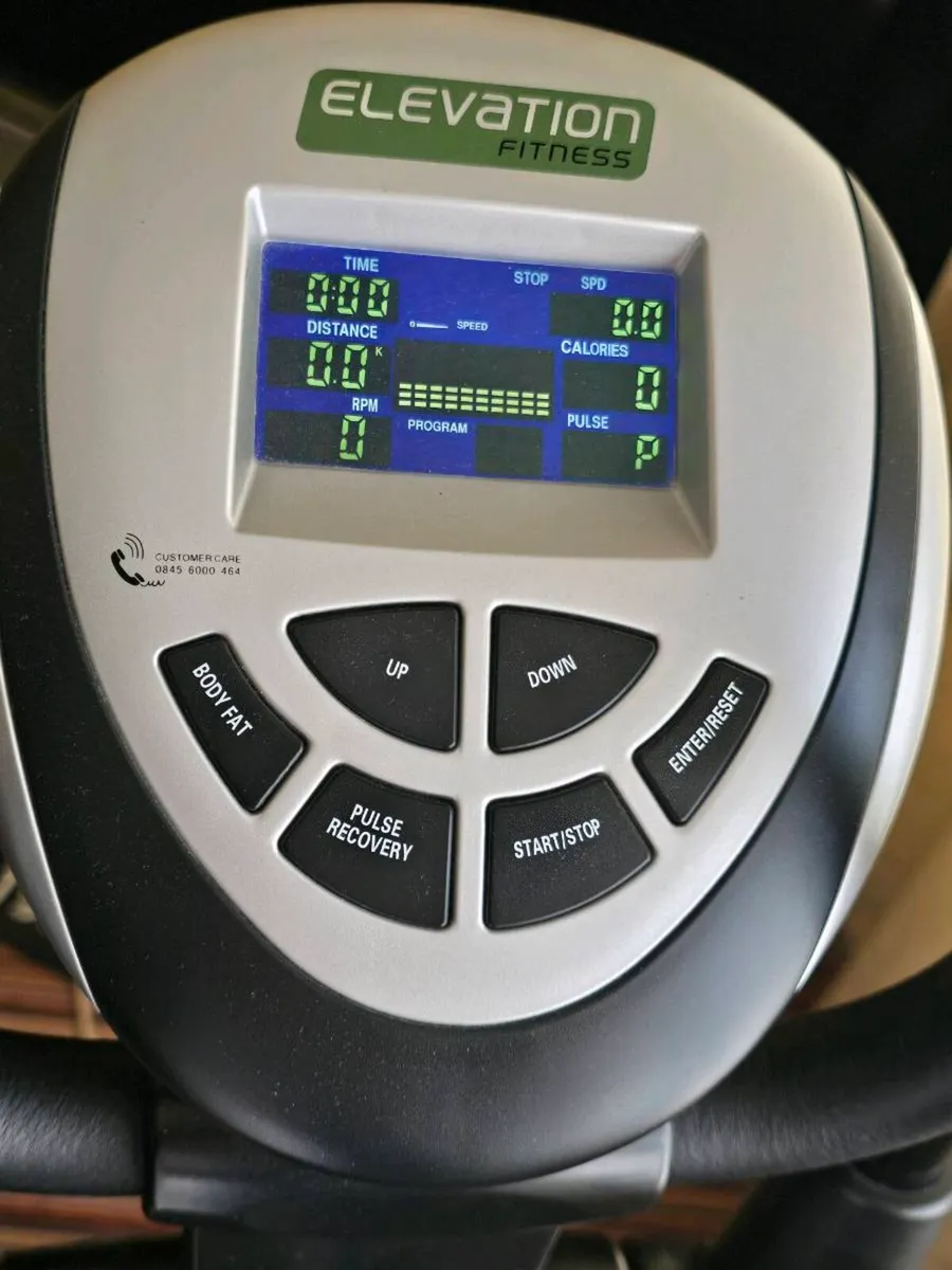Elevation Fitness Elliptic trainer - Image 2