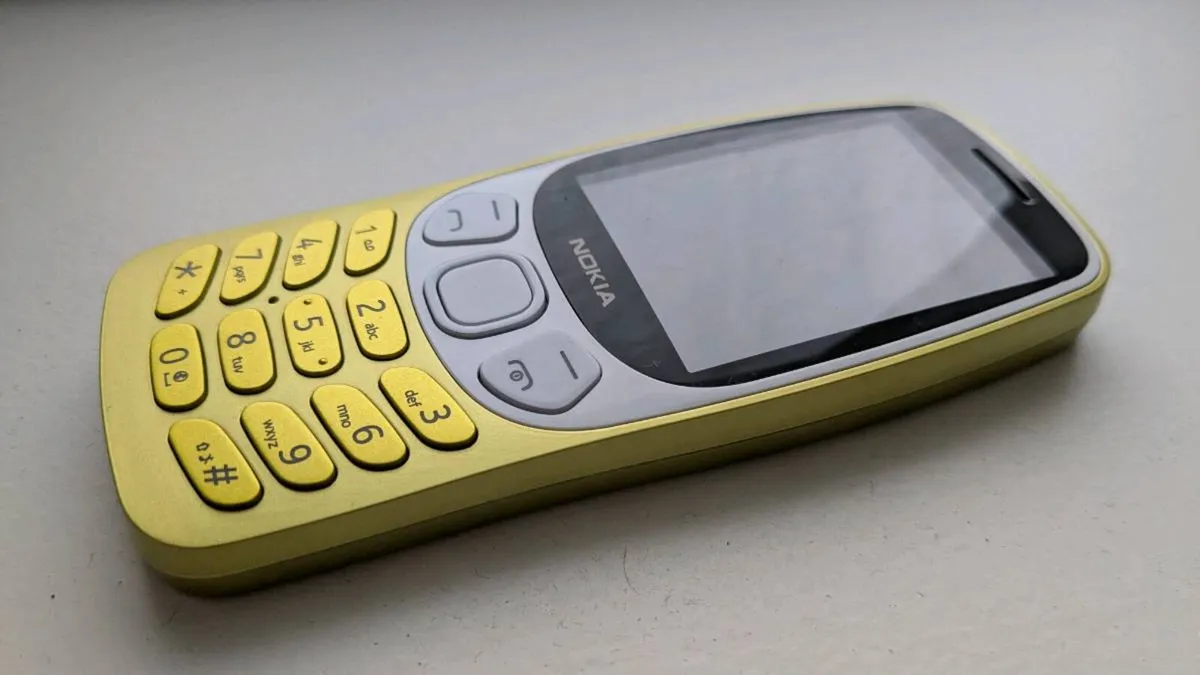 Nokia 3210 4G SIM Free - Image 2