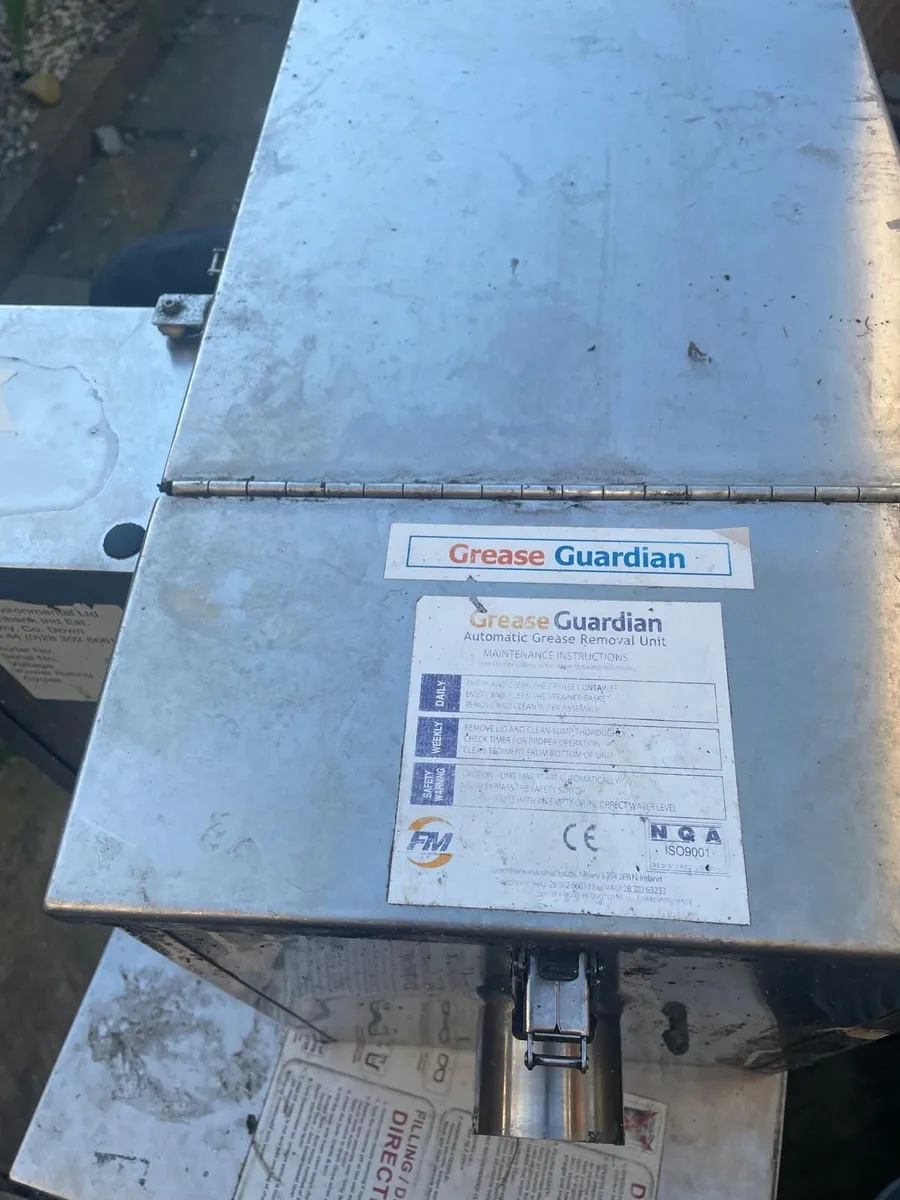 Grease Shield / Grease Trap - Image 1