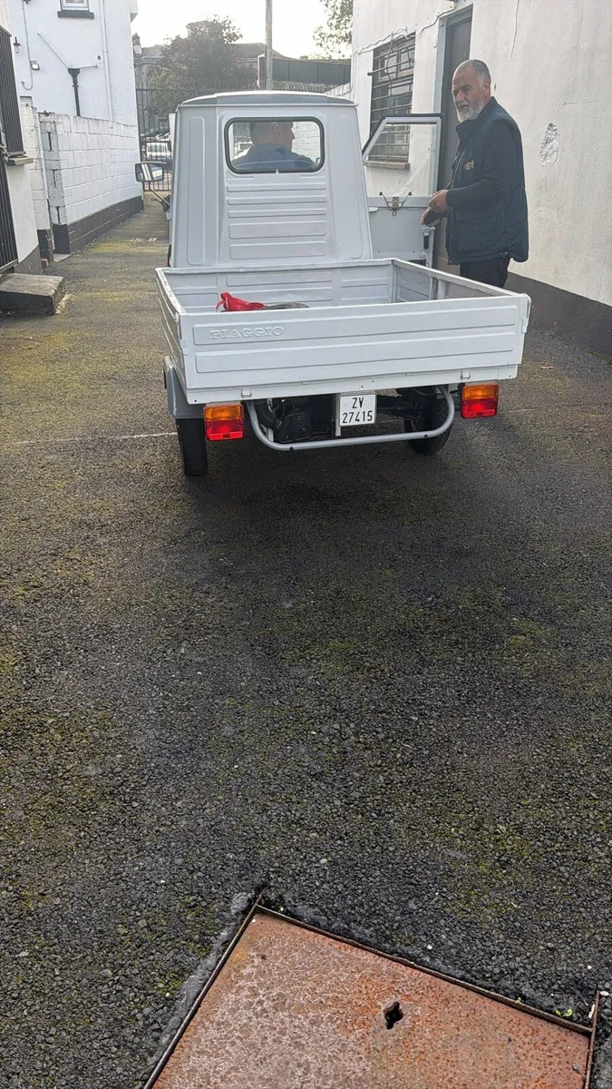 1990 fully restored piaggio ape - Image 4