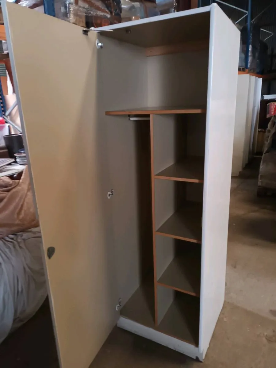 Wardrobe - Image 3