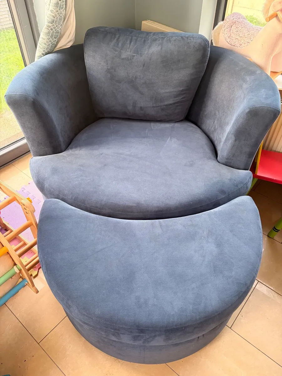 Swivel chair - Image 2
