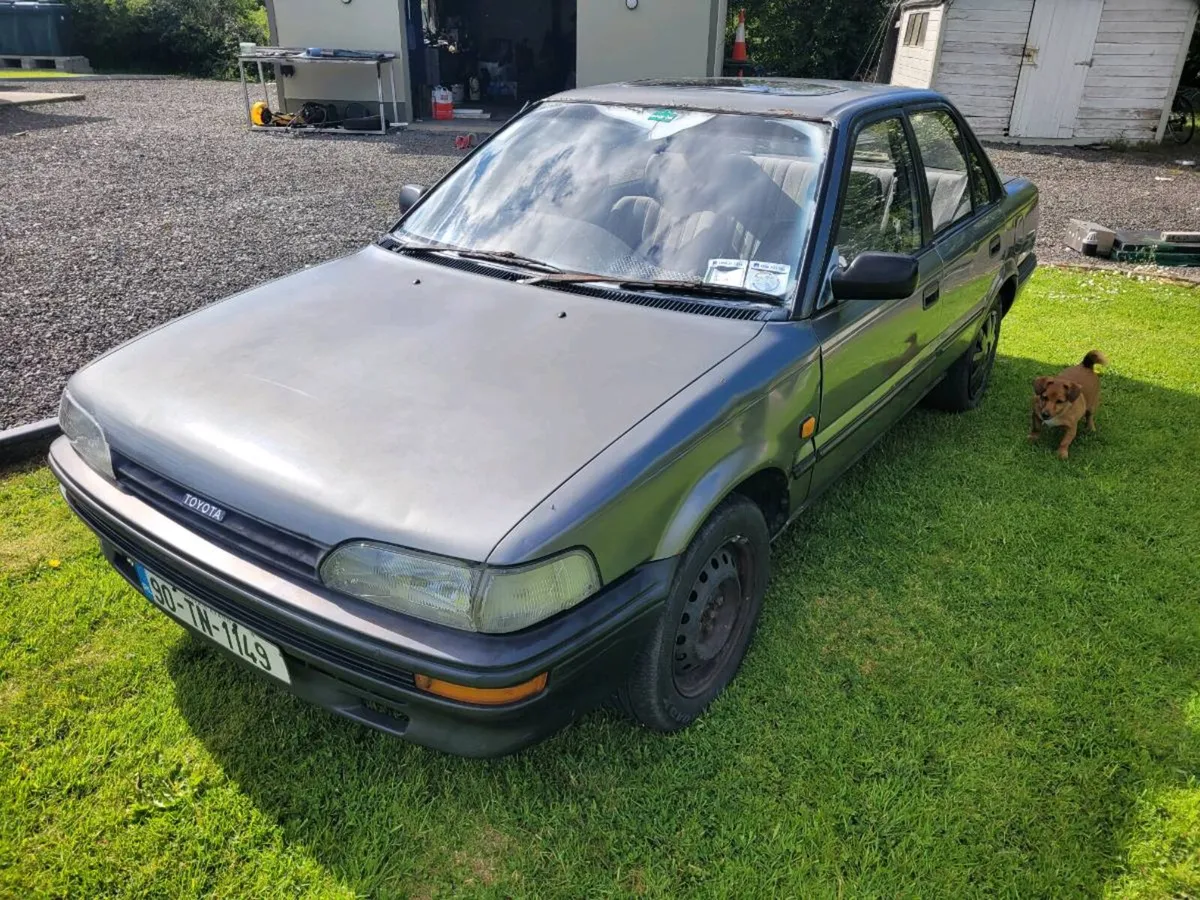 Toyota corolla - Image 3