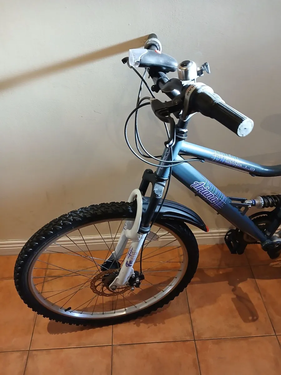 Bicycle - Image 3