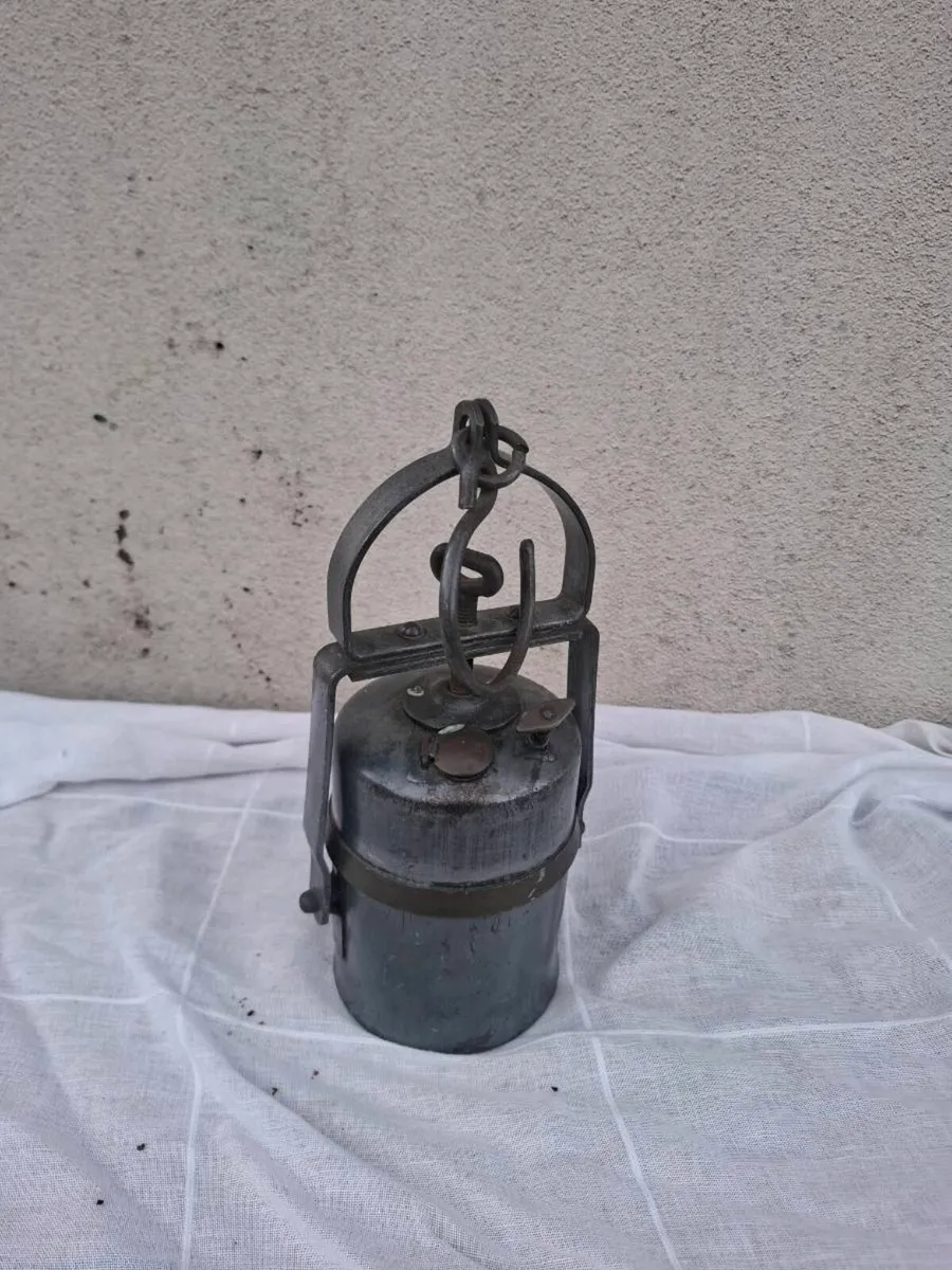 Antique mine lamp postage possible - Image 1