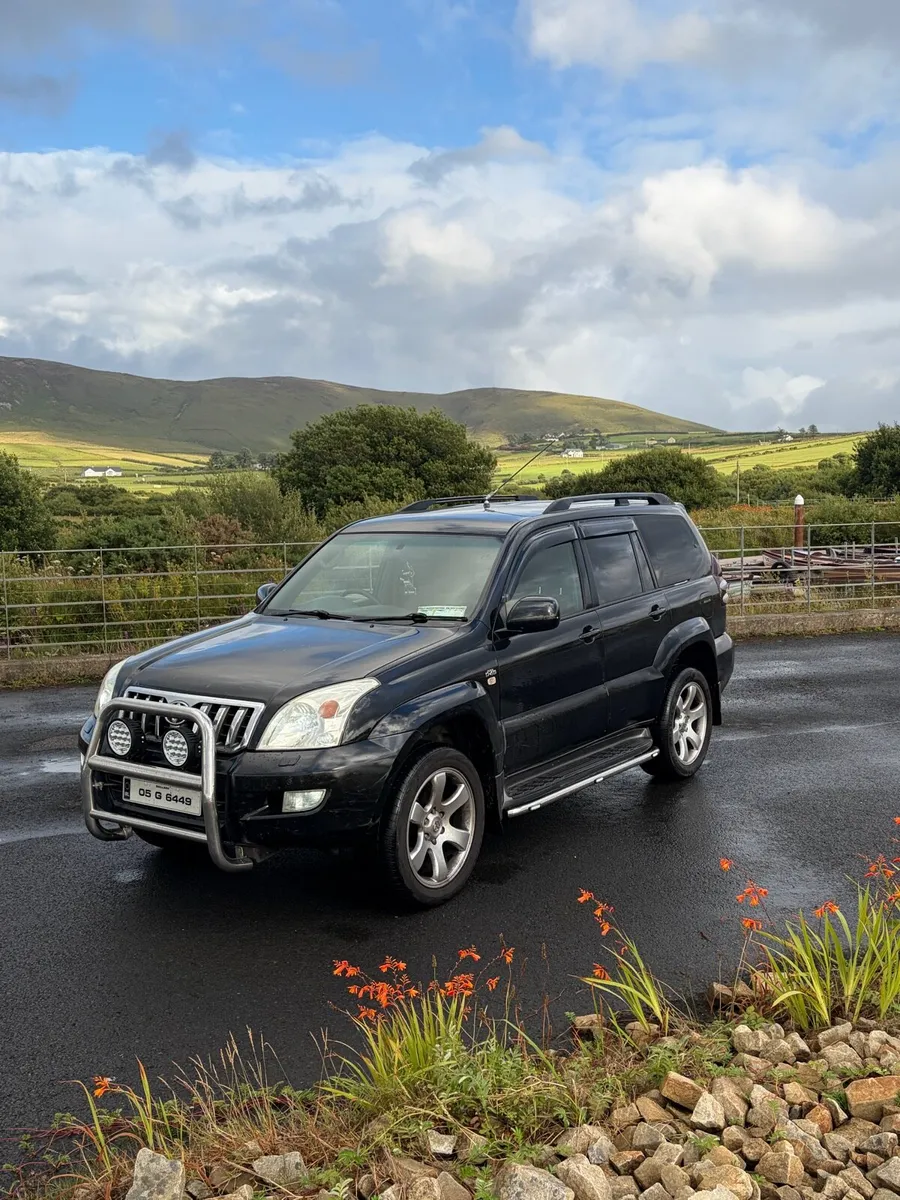 Crewcab Landcruiser - Image 1