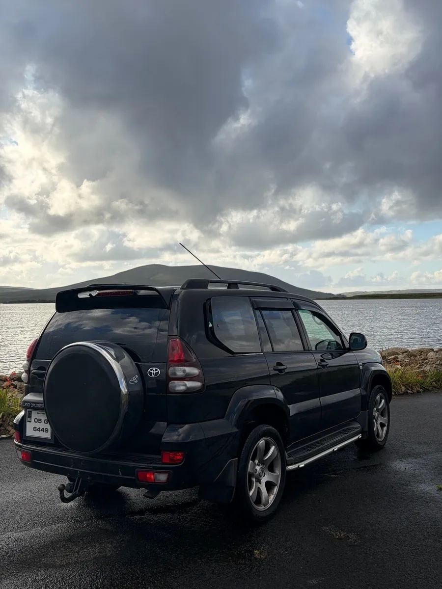 Crewcab Landcruiser - Image 4