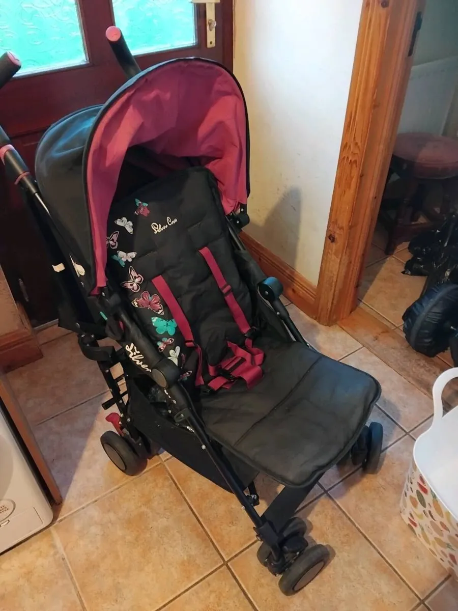 Two kids buggies - Image 1