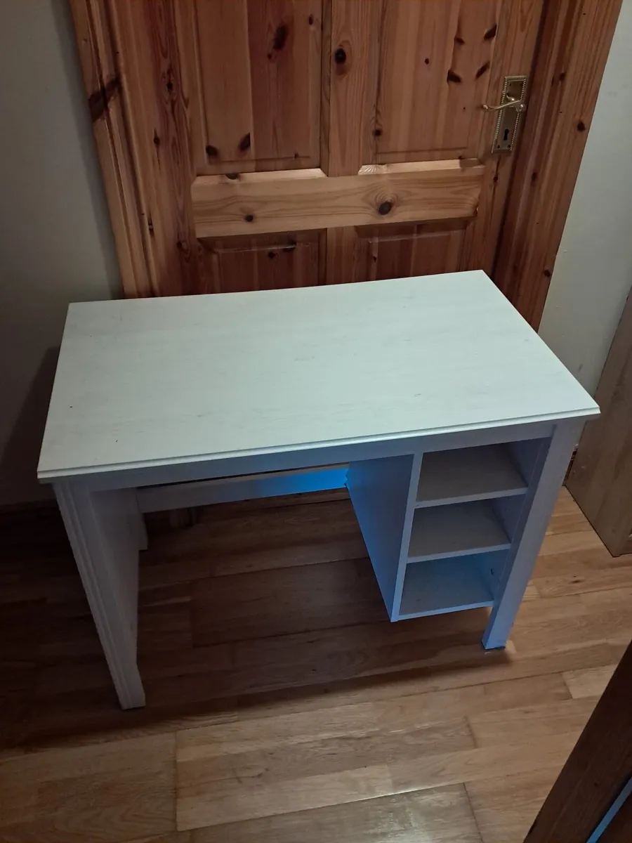 Table - Image 1