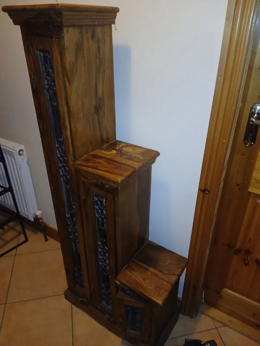 BOOK/CD STAND - Image 3