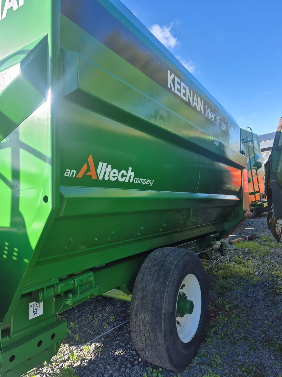 Keenan 345 Rear feedout - Image 3