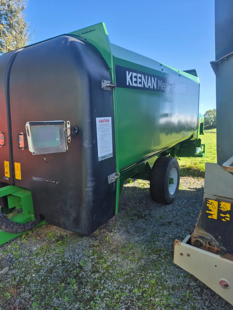 Keenan 345 Rear feedout - Image 1