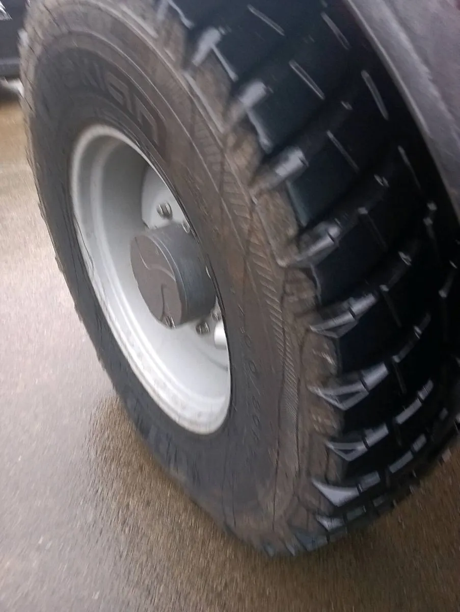 Tyres - Image 2