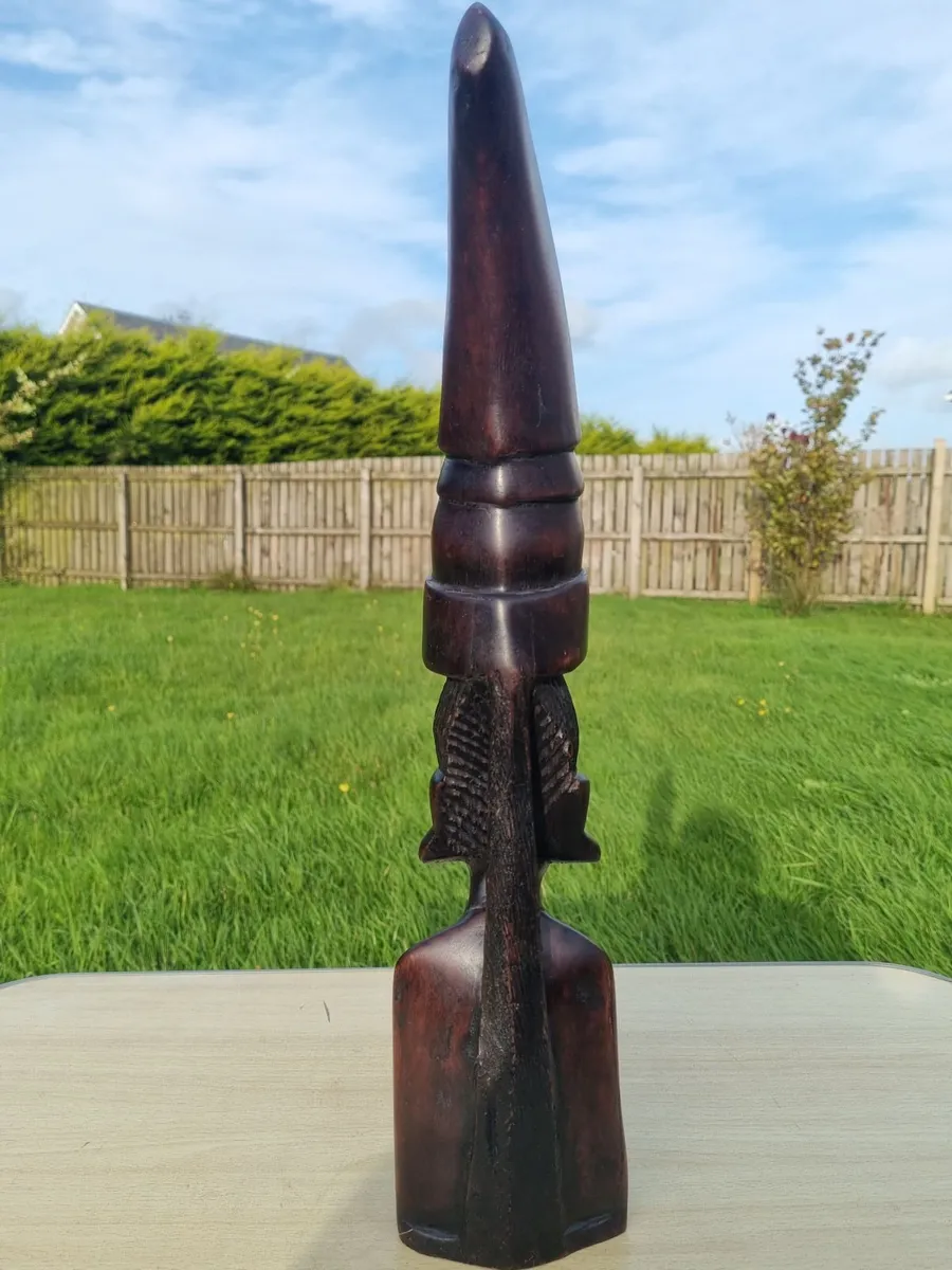 Large traditional African wooden sculpture - Image 4