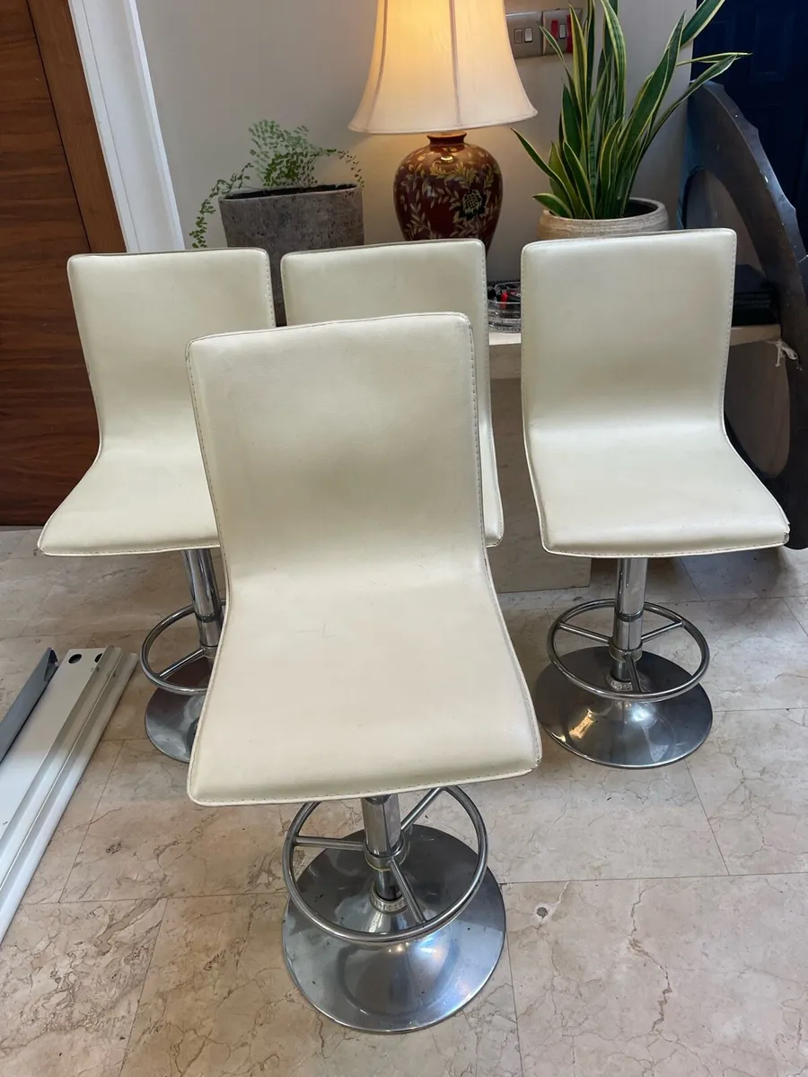 4 x Cream Leather Kitchen Breakfast Bar Stools - Image 2