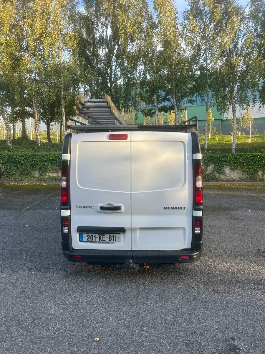 Renault traffic - Image 4