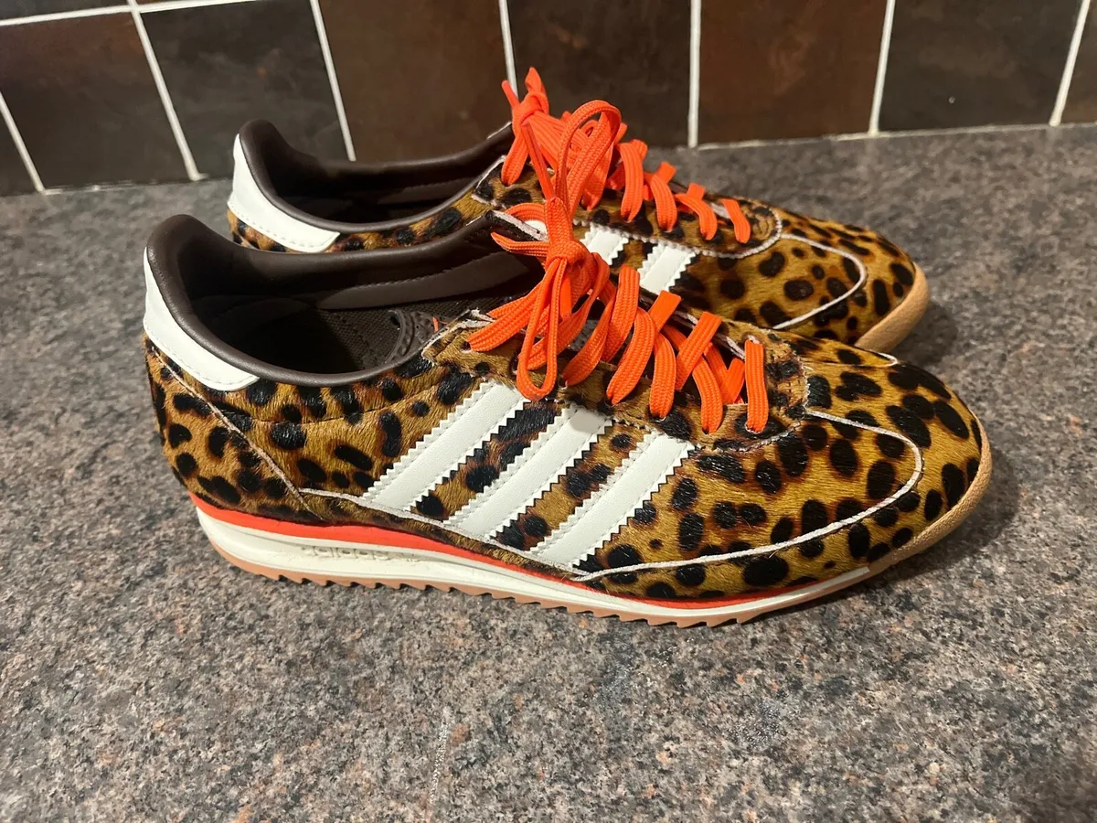 Adidas trainers - Image 1