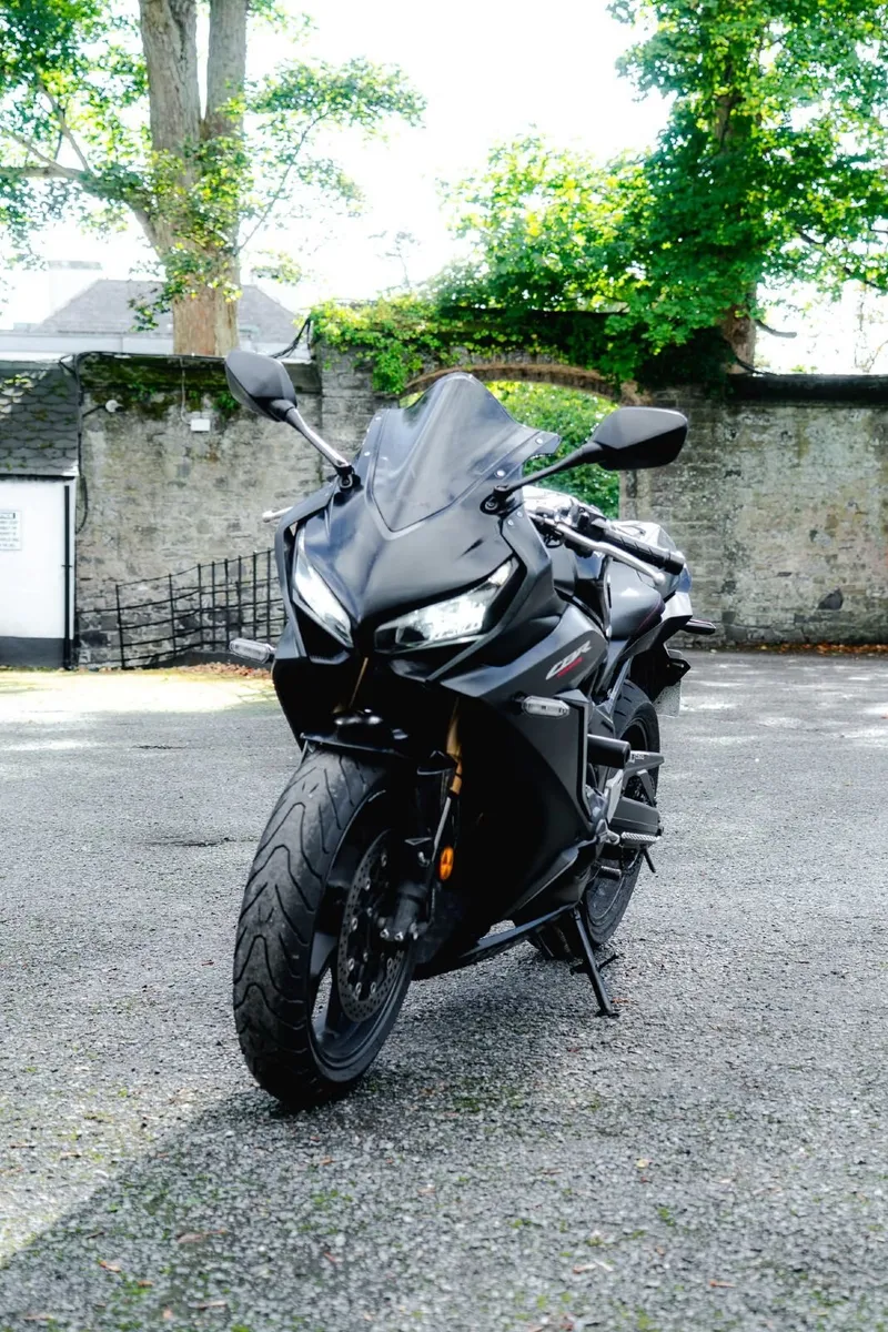 Honda CBR650R 2021 - Image 2