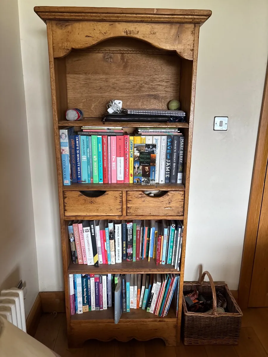 Book case and coffee table - Image 2