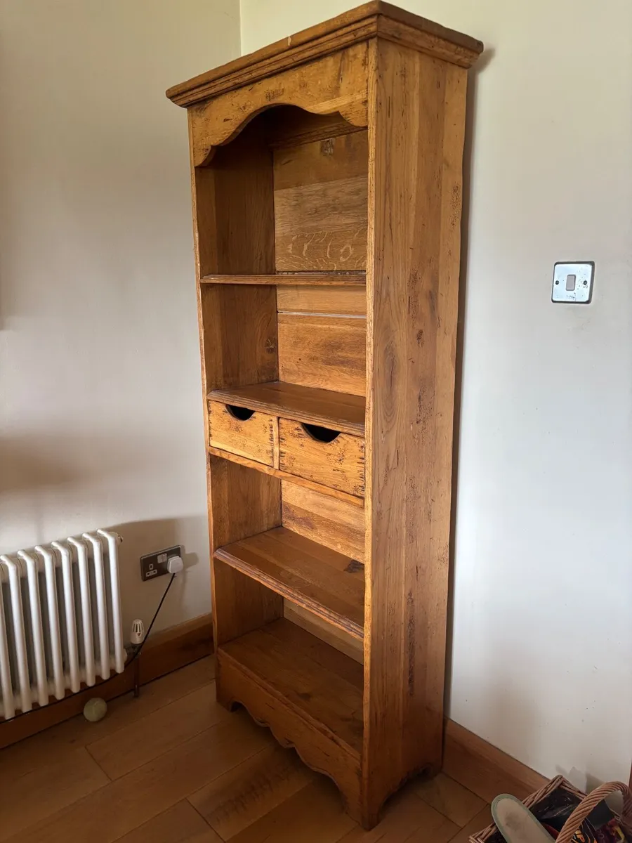 Book case and coffee table - Image 4