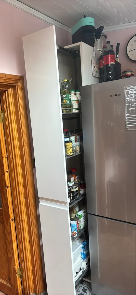 Kitchen Larder - Image 2