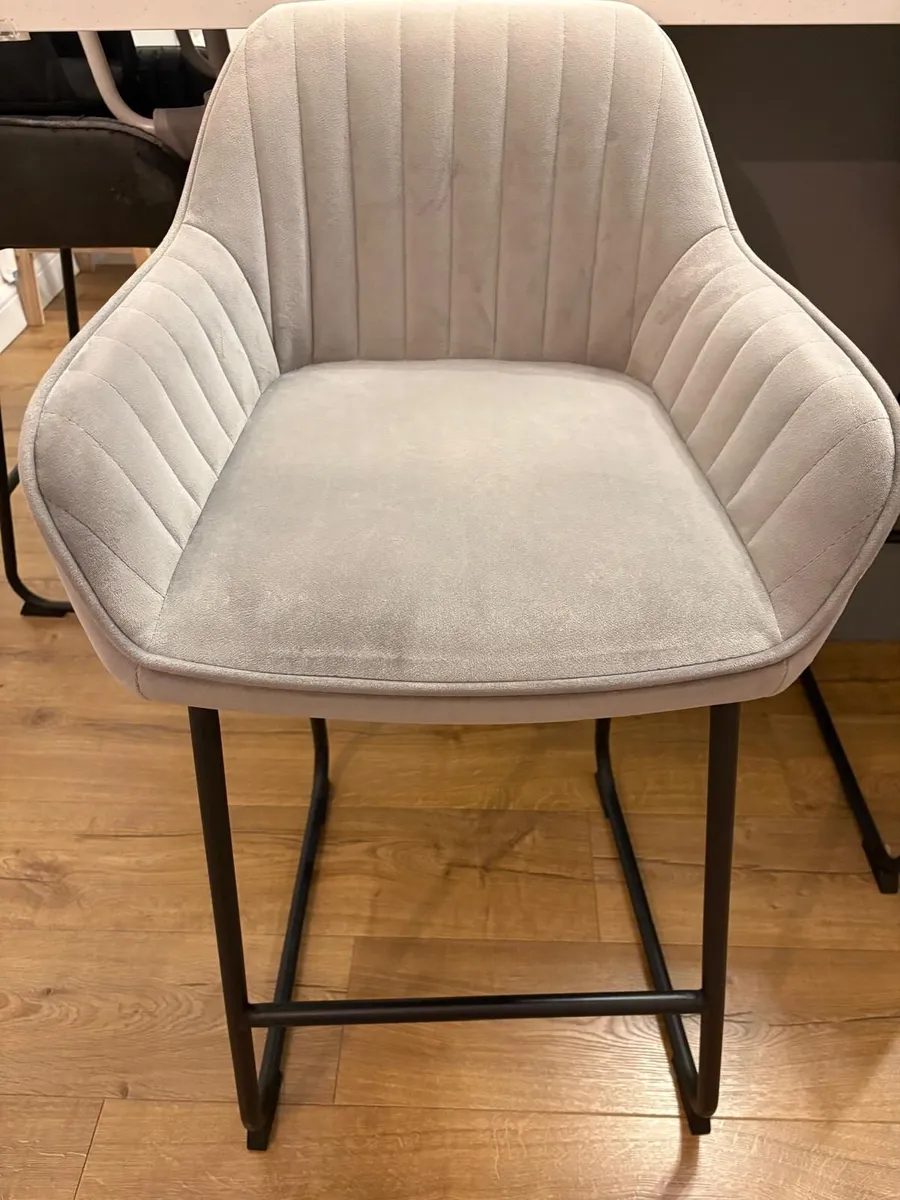 Kitchen Island Chairs - Image 3