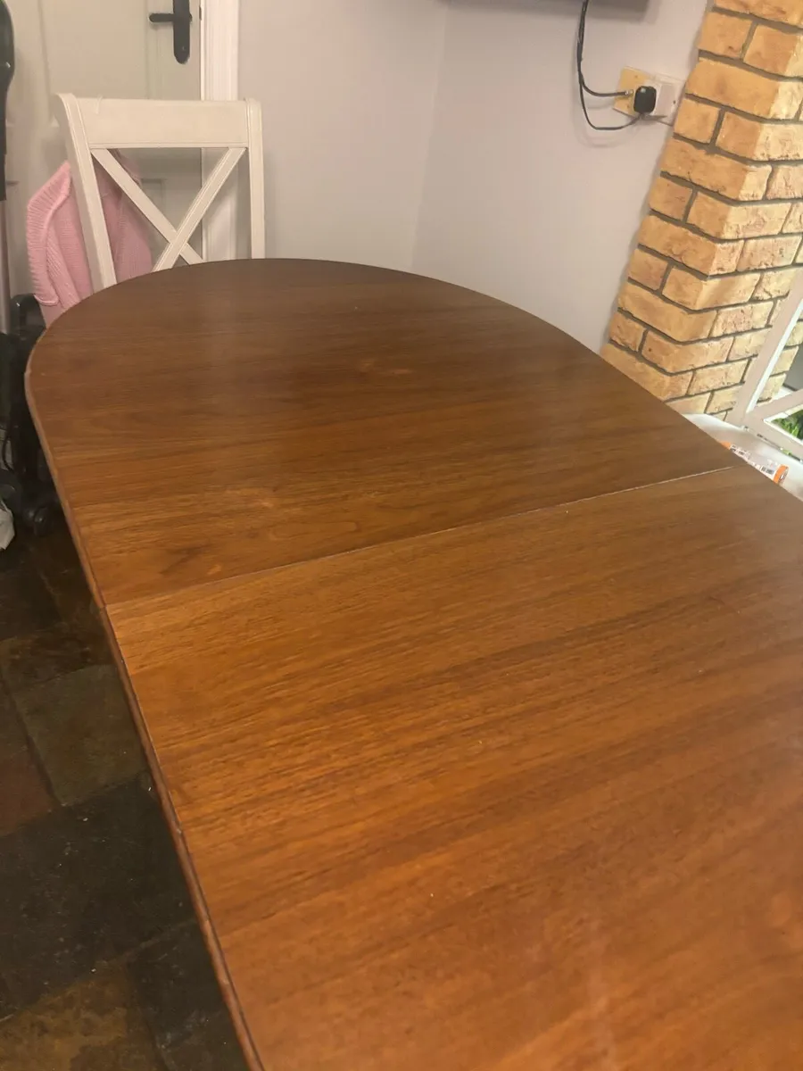 Dining table - Image 3