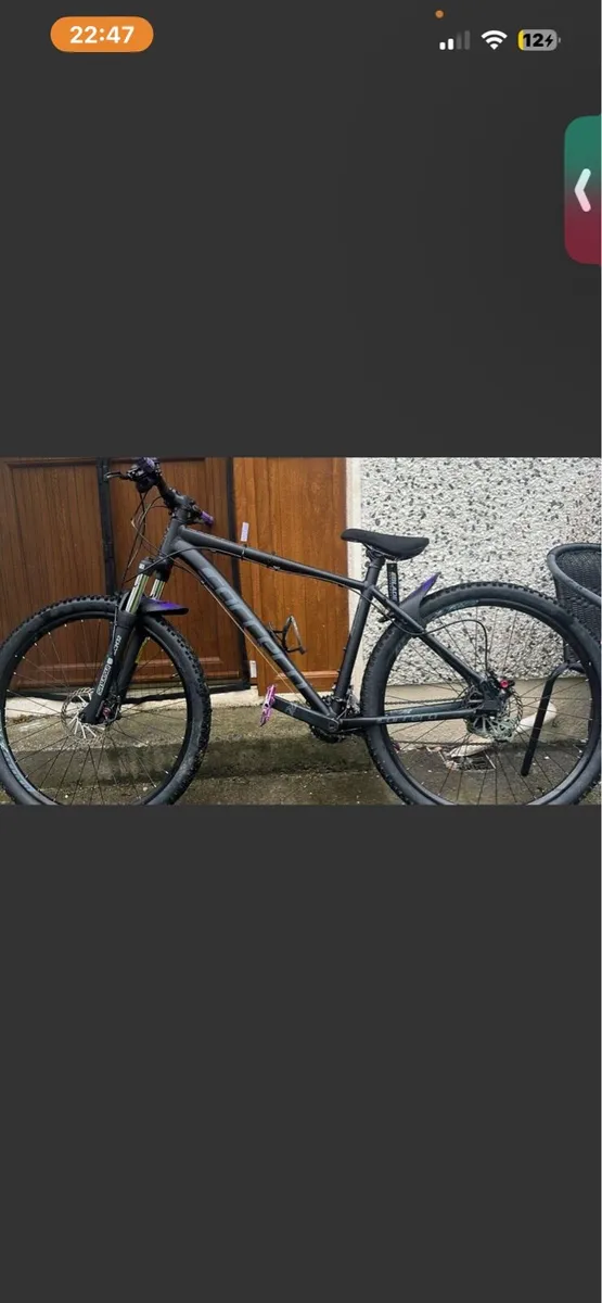 Black carrera mountain bike - Image 1