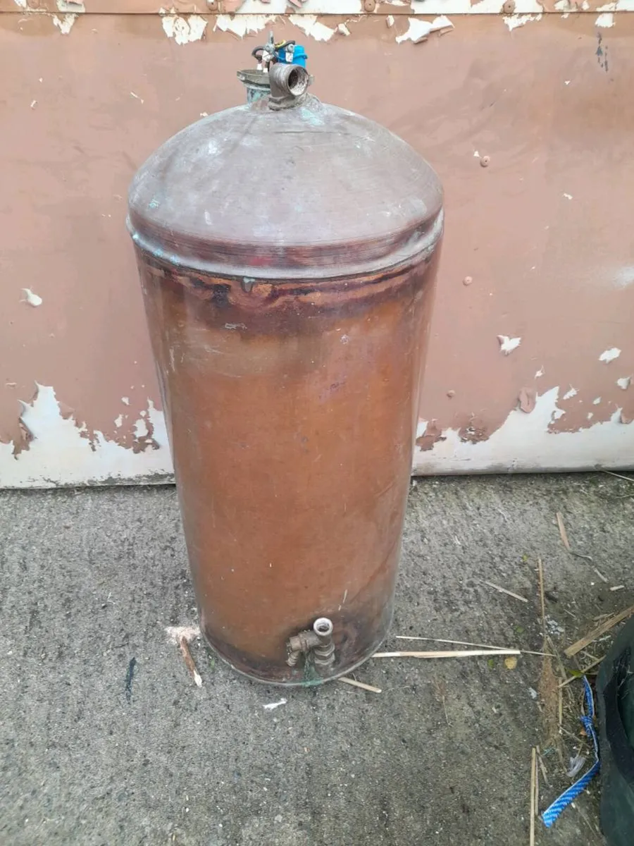 Old.copper.cylinder.