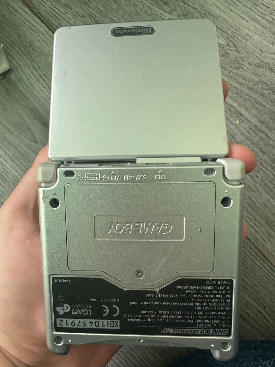 Gameboy advance sp - Image 4