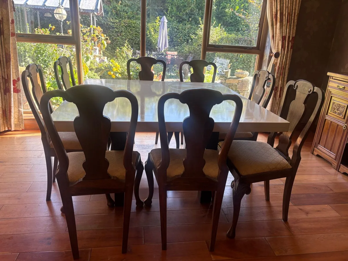 8 antique dining chairs and table - Image 2