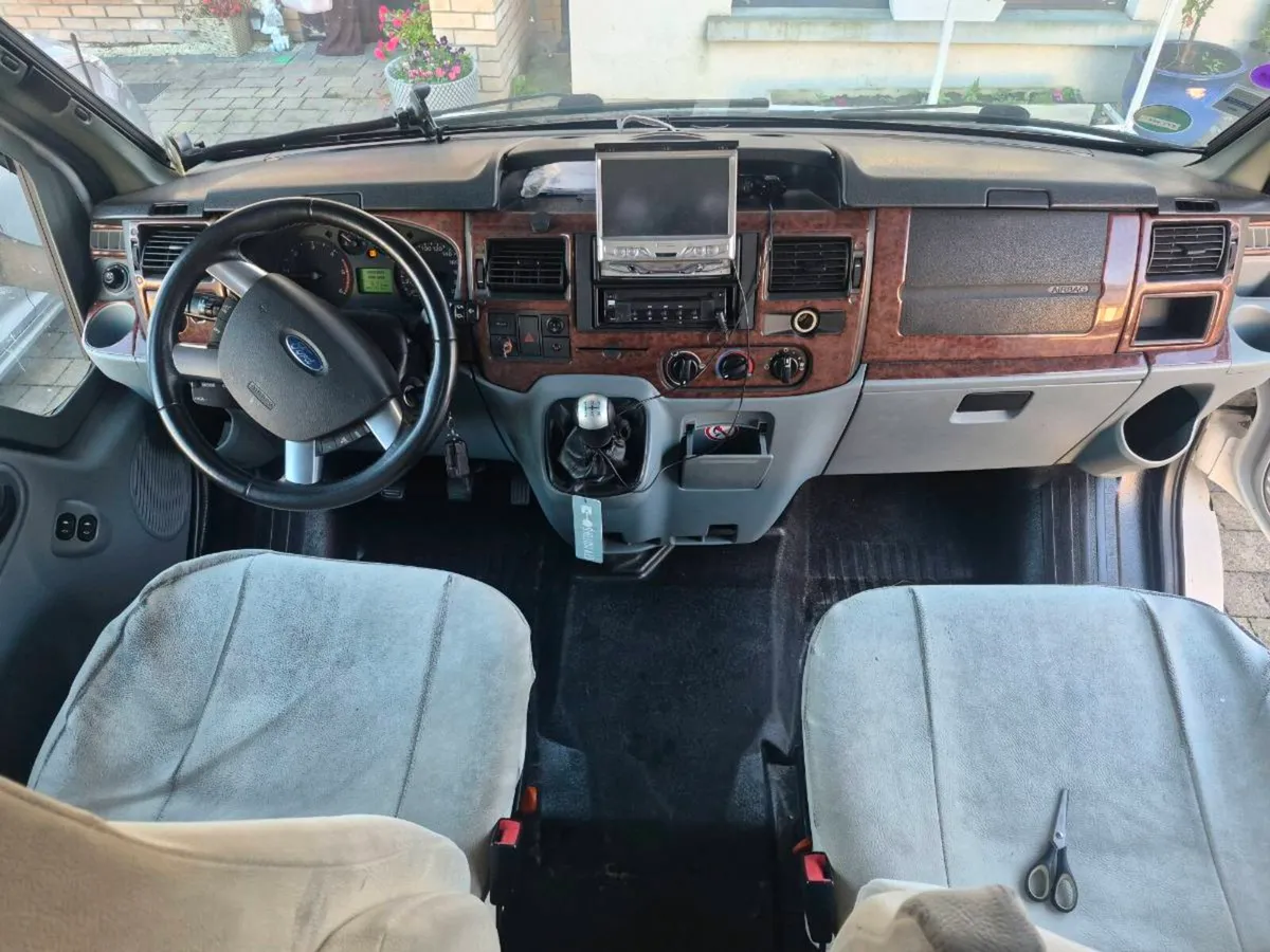 Campervan - Image 4
