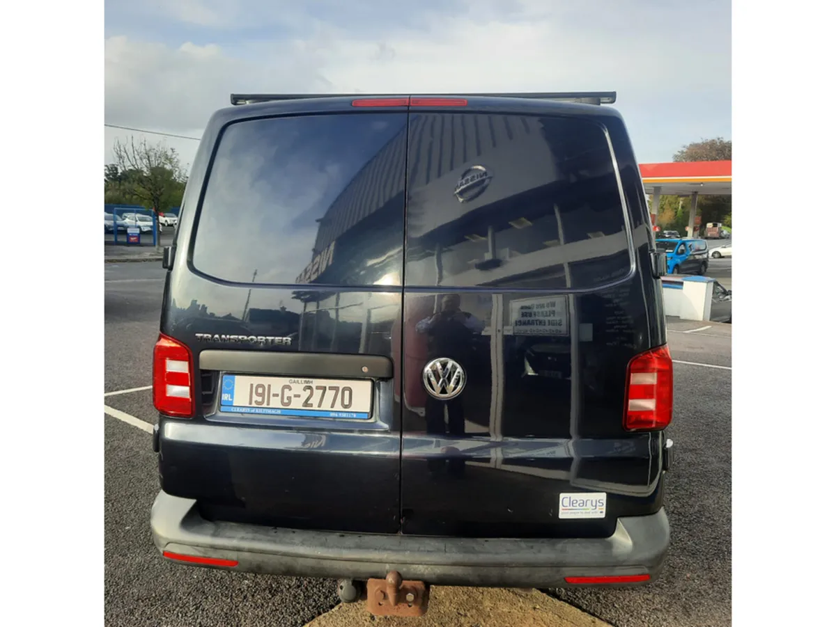 Volkswagen Transporter T6 PVL 2800KG TDI MANUAL LO - Image 4