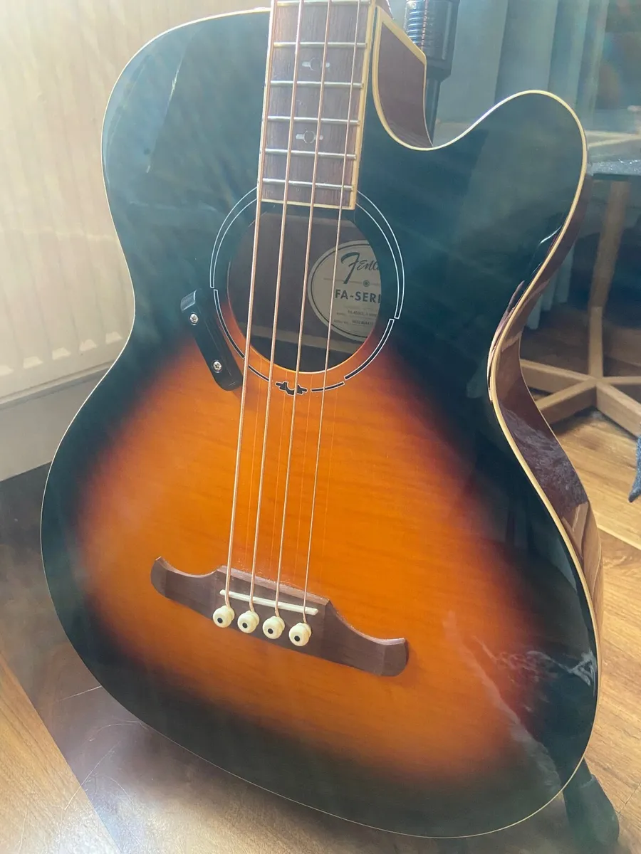 Fender Acoustic Bass - Image 3