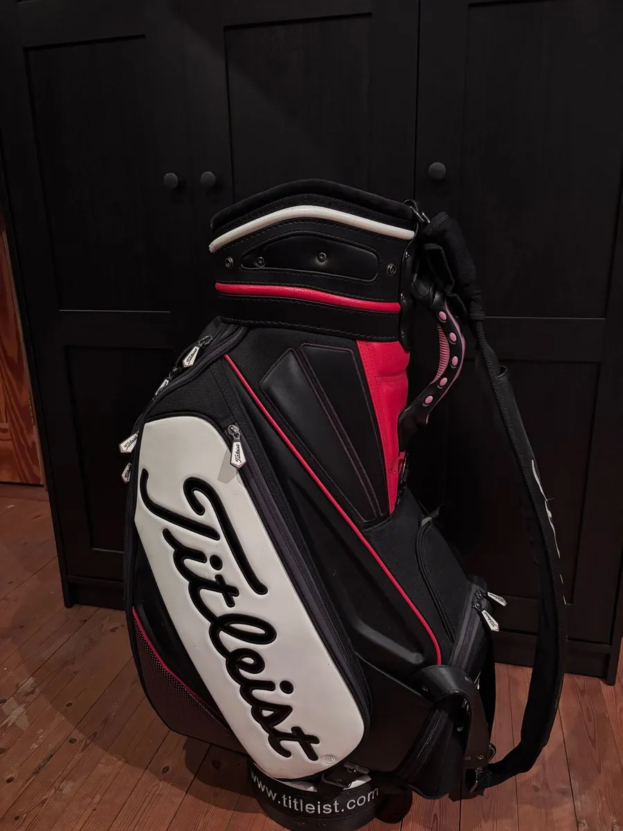 Titleist Tour Bag - Image 1