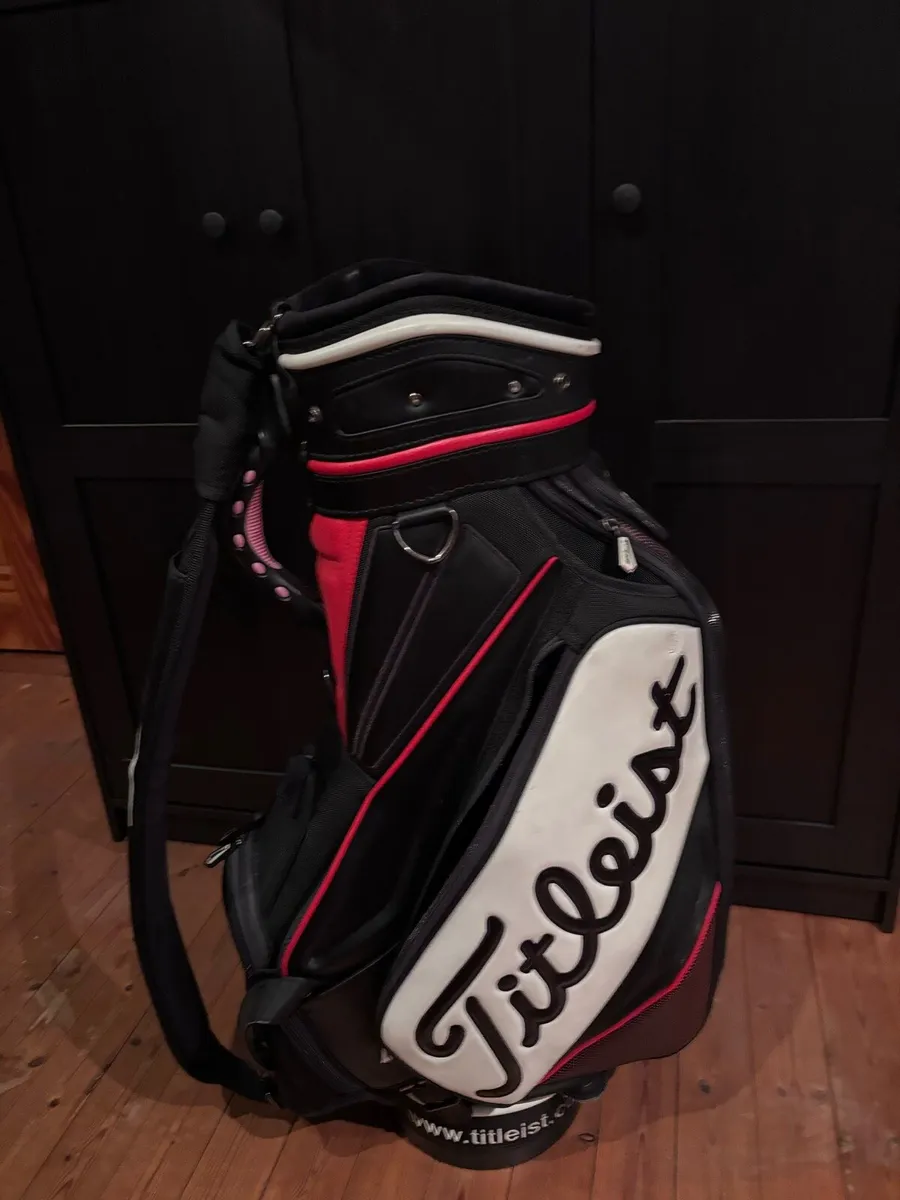 Titleist Tour Bag - Image 2
