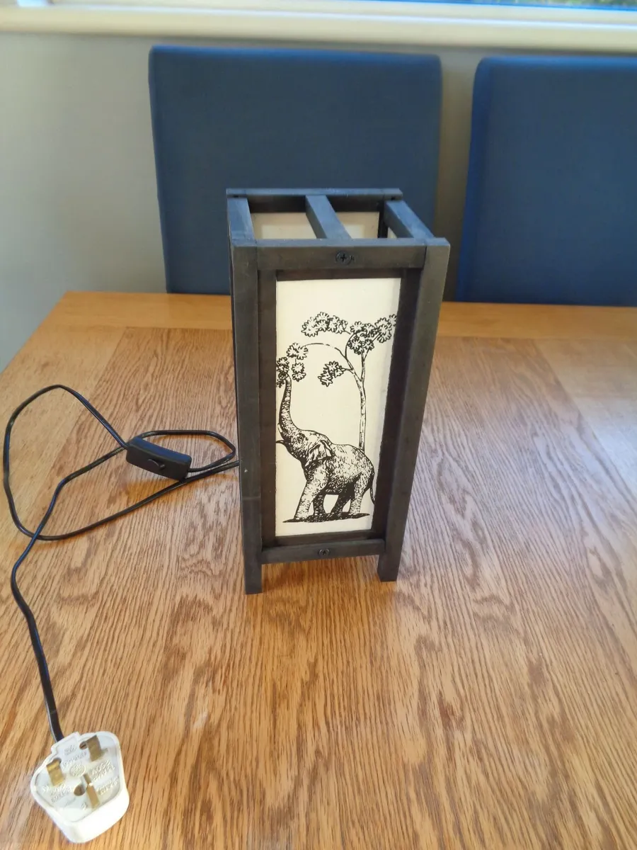 Square Elephant Lamp for Sale - Image 1