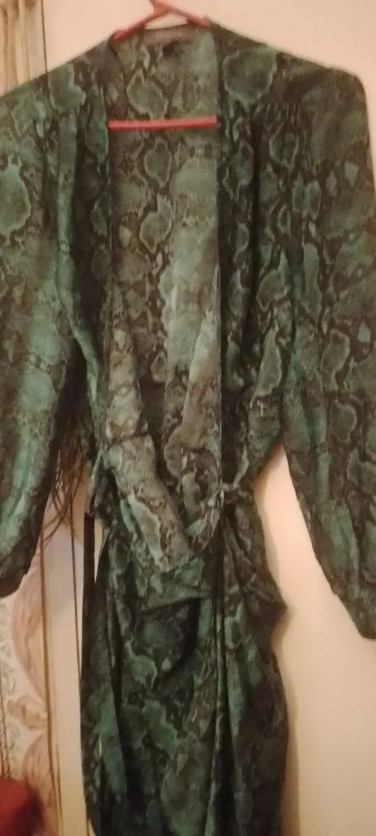 Crossdresser?.dresses to suit mature dressers - Image 3
