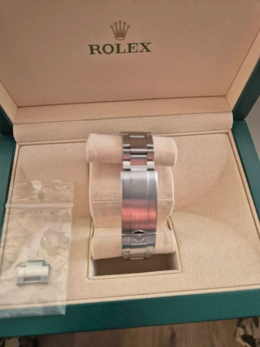 Rolex Submariner Date - Image 3