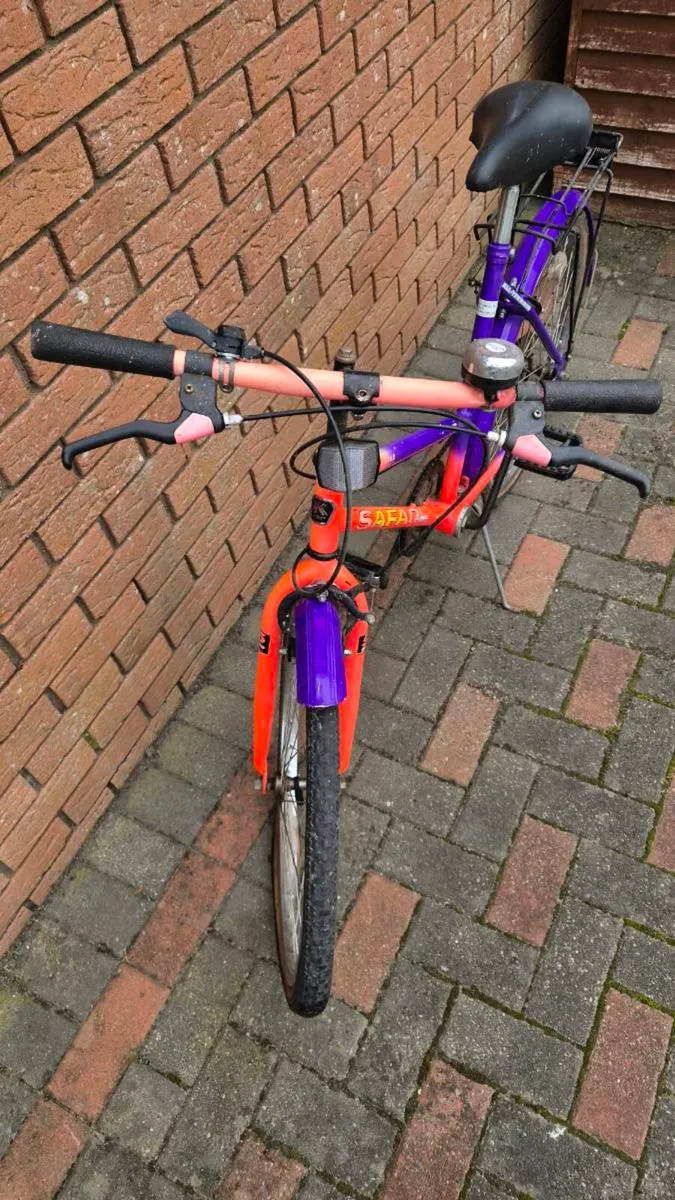 Girls KENT bike - Image 4