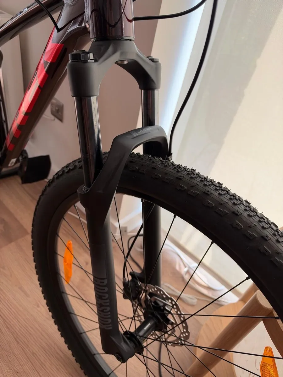 Trek Procaliber 6 Mountain Bike 2027 Model Year - Image 2