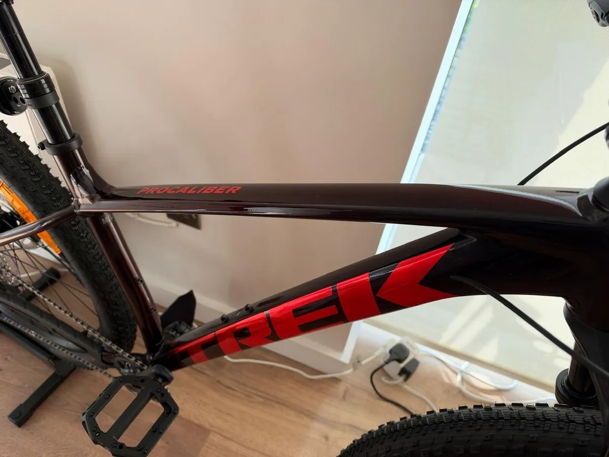 Trek Procaliber 6 Mountain Bike 2027 Model Year - Image 4
