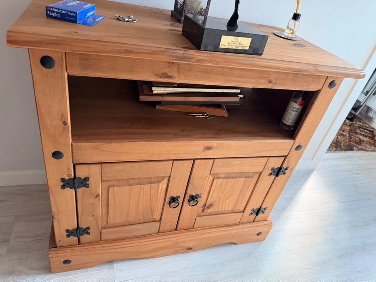 Solid Pine Cabinet-800mm (W) x 780mm (H) - Image 1